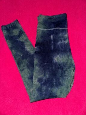 Wild Fable Women’s Tie-Dye Blue Green Leggings